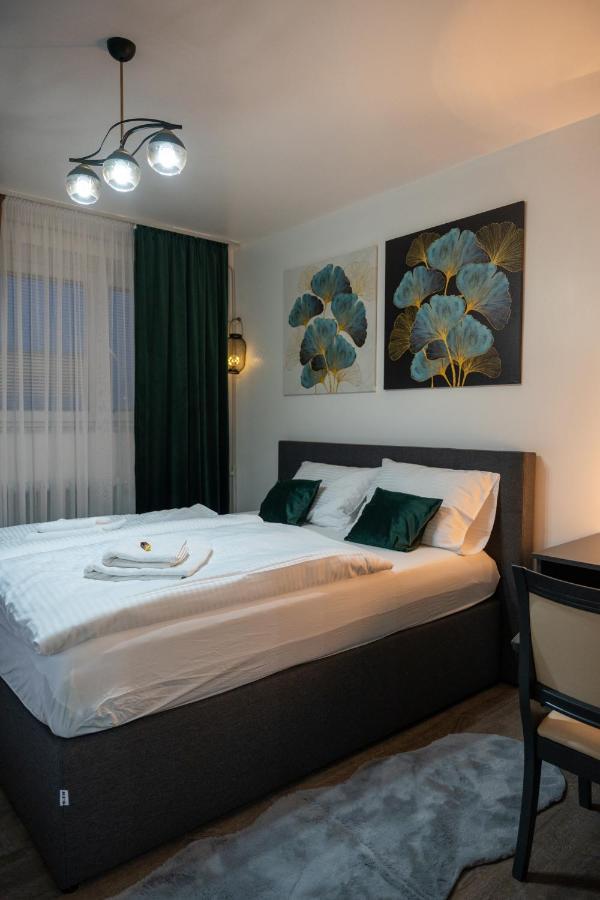 Apartman Pozoriste Penthaus Баня-Лука Экстерьер фото